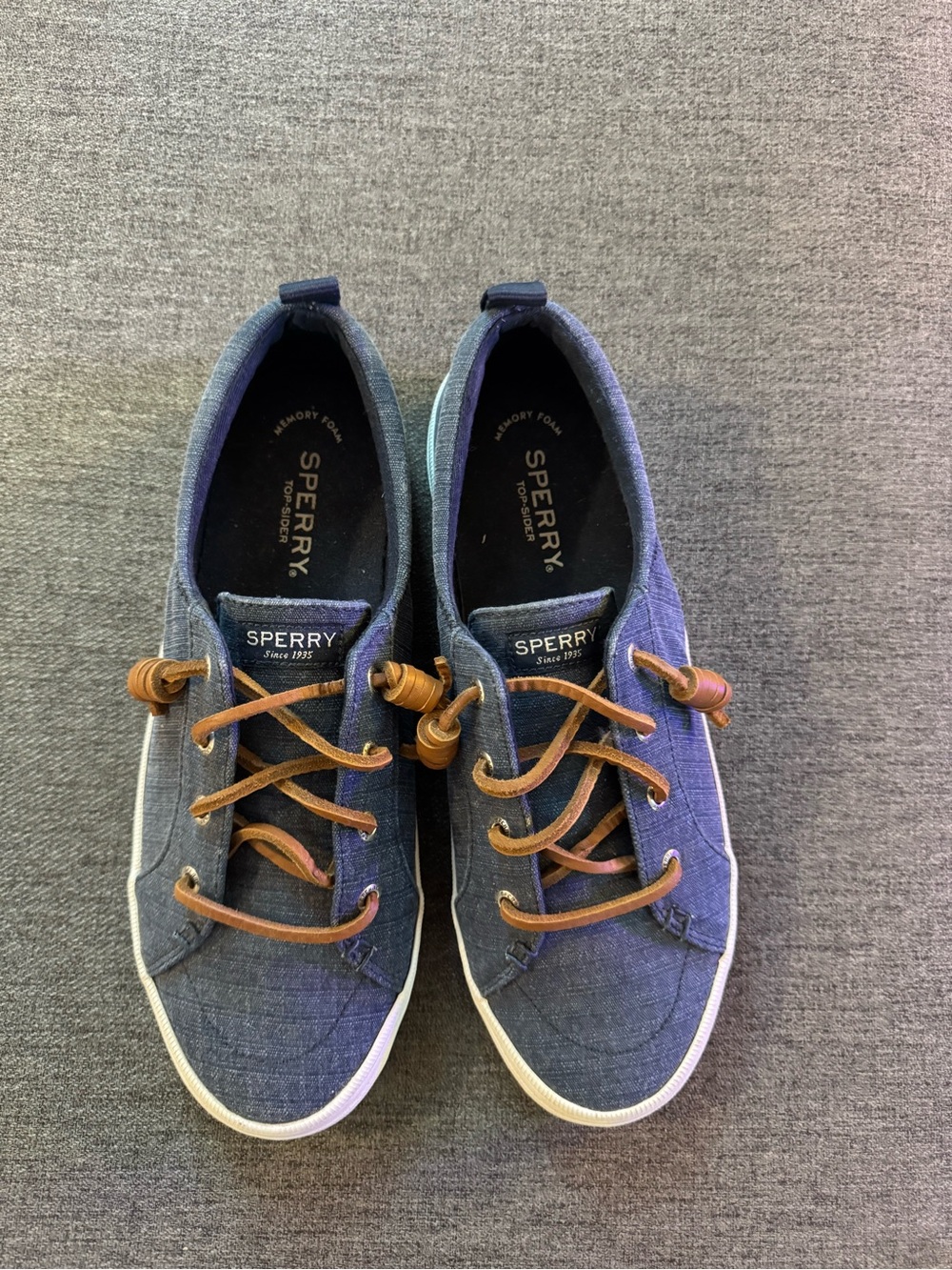 Sperry womens Navy Canvas Topsiders with leather look laces